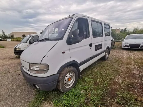 Renault Masterin pakoputken keräin OEM 8200042882 image 7
