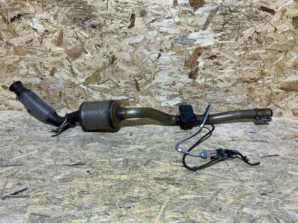 Katalysator & Sensor OEM 5Q0131701BG Golf VII image 2