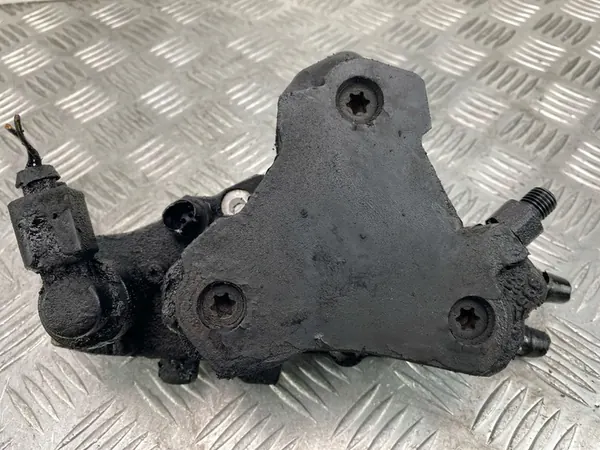 Mercedes-Benz OE A6480700001 Brandstofpomp image 2