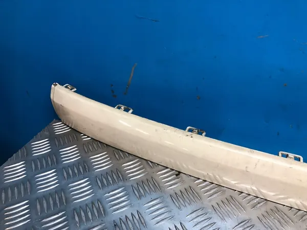 MERCEDES W211 SEDAN MOULDA DEL PARAURTI POSTERIORE A2118850021 image 2