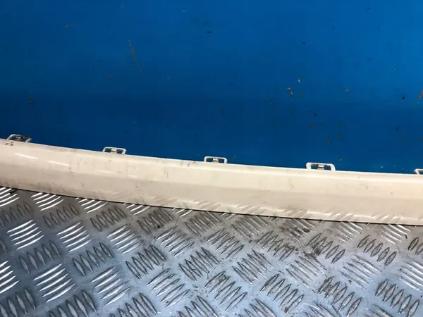 MERCEDES W211 SEDAN MOULDA DEL PARAURTI POSTERIORE A2118850021 image 3