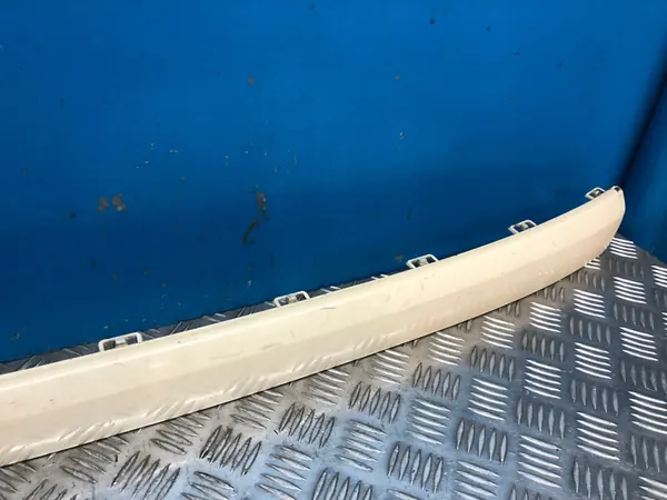 MERCEDES W211 SEDAN MOULDA DEL PARAURTI POSTERIORE A2118850021 image 4