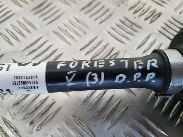 Fram vänster halvmuff Subaru Forester SK 28321SJ010 image 3