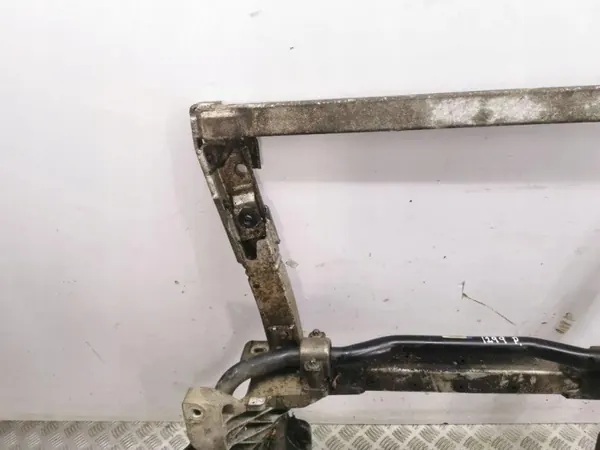 Pastillas de freno delanteras OEM 06700072740 Maserati Ghibli image 5