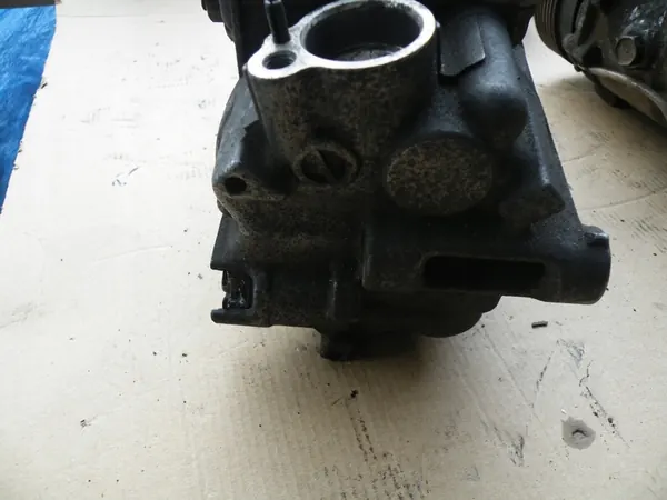 Compressore Aria Condizionata Audi A6 C6 2.0 TDI - Danneggiato image 2