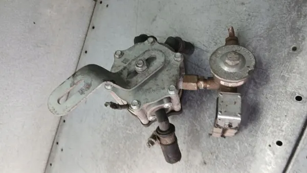 Kaasupumppu OEM VOLVOMAR-142099 Ford Focus MK1:lle image 3