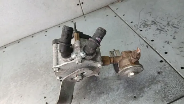 Kaasupumppu OEM VOLVOMAR-142099 Ford Focus MK1:lle image 4