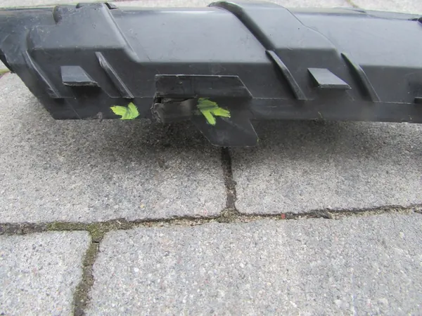 Scivolo di montaggio anteriore Audi Q5 OEM 80A807096 image 3