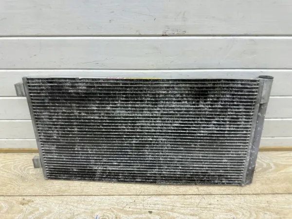 AC-kondensaattori BMW R55 R56 R57 R58 R59 image 3