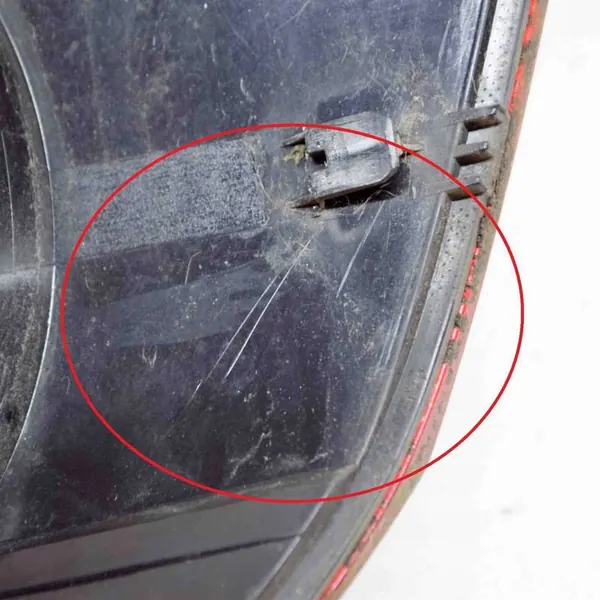 Luz Trasera Derecha VW Golf VI 5K0945096M image 7