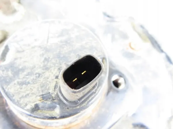 Bakre Höger Nav OEM PIASTA TYLNA PRAWA TOYOTA YARIS I 1.4 D-4D image 4