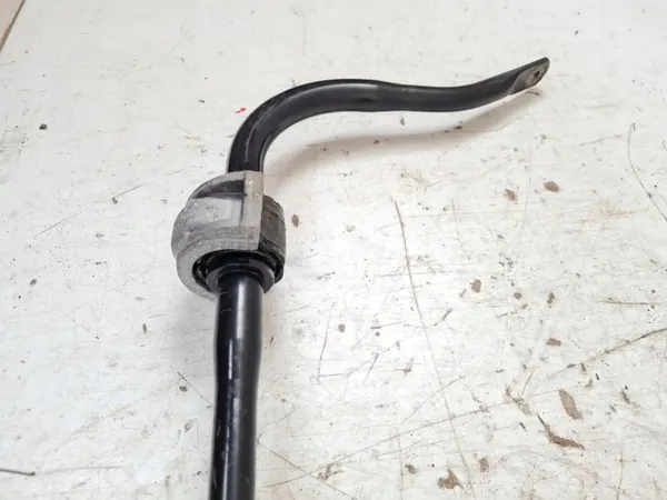 Porsche Taycan taka-akselin stabilointitanko OEM 9J1511025C image 6