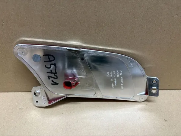 Refletor traseiro direito Ford Kuga III 2024 LV4B13B414AD image 4