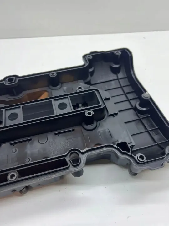 Couvercle de suiveur de came OEM 55561426 Opel Astra J image 8