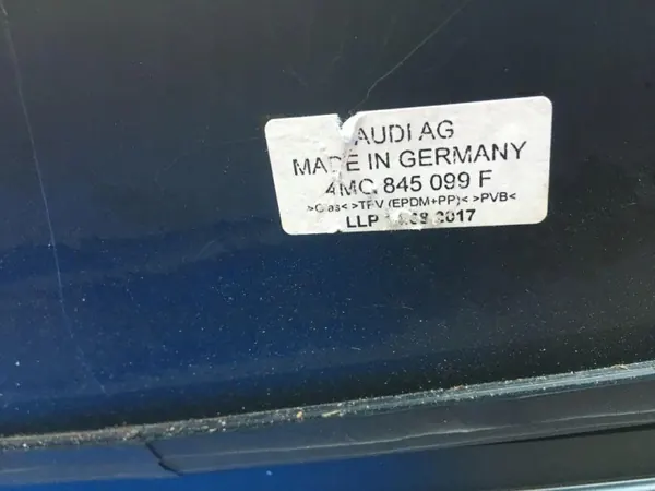 Pare-brise Avant Audi Q7 2017 OEM 4M0845099F image 7
