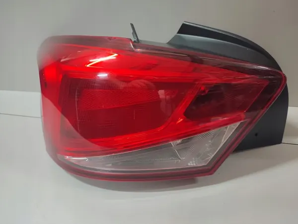 Lámpara trasera izquierda Audi Seat Ibiza V 6F 6F0945095H image 3