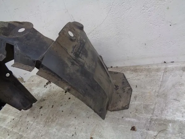 Renault OE 8200636857 Front Wheel Arch image 3