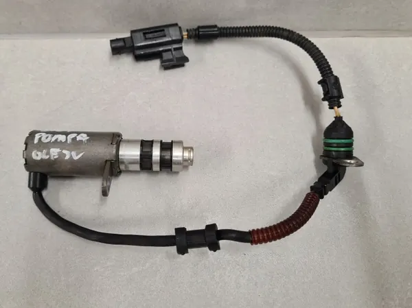 Válvula sensor bomba aceite OEM 31452763 para Volvo image 2