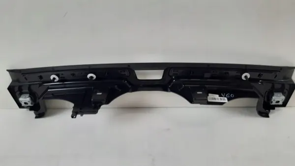 Volvo V60 II Capa Cinto Traseiro OEM 32239847 image 10