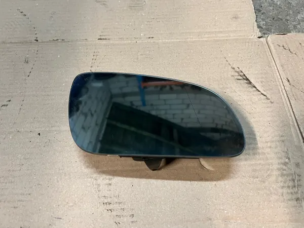 Verre de rétroviseur droit OEM 4E0857536Q Audi A8 D3 image 2
