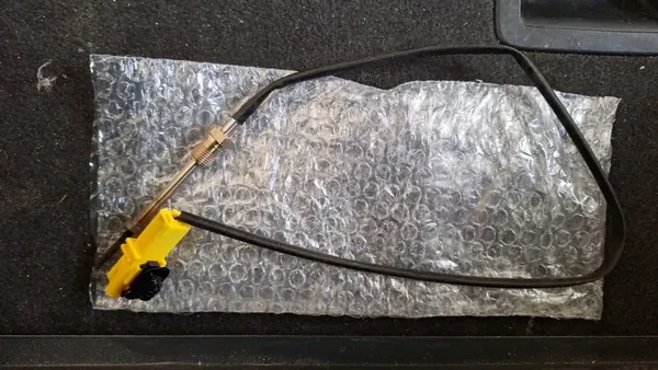 Hella Avgastemperatursensor image 3