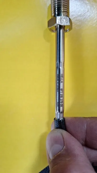 Hella Avgastemperatursensor image 5