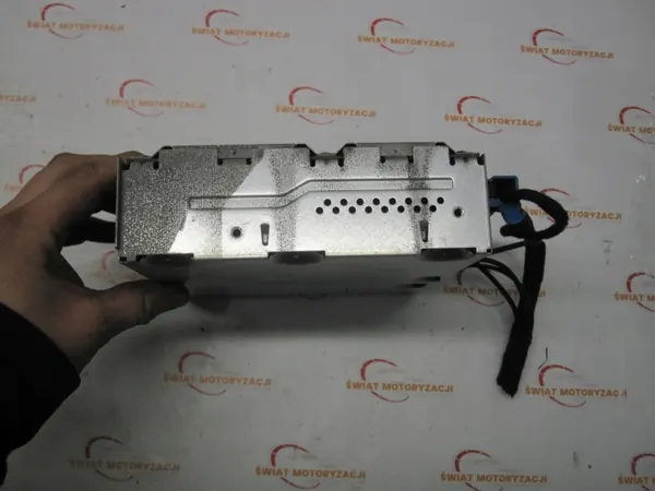 Audi Q7 4L I 08r Verstärker OEM 8F0919129B image 5