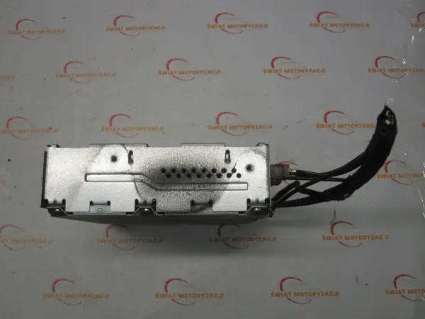 Audi Q7 4L I 08r Verstärker OEM 8F0919129B image 6