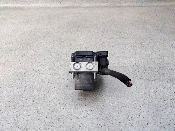 ABS Rempomp Renault Master III LIFT 476603851R image 2