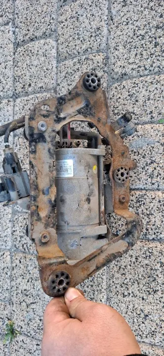 BMW 6886721 Ophangingcompressor voor 5 G31 6 GT G32 image 5