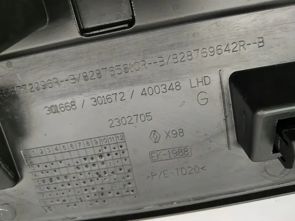 Renault Clio IV Left Rear Door Trim Original 828772096R image 5