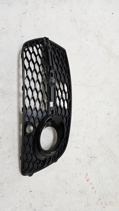 Rejilla de parachoques izquierda Audi Q5 8R0807681S image 2