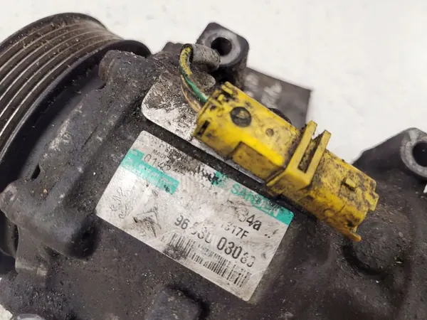 Compresseur de Climatisation PEUGEOT 407 SW 9683003080 image 5