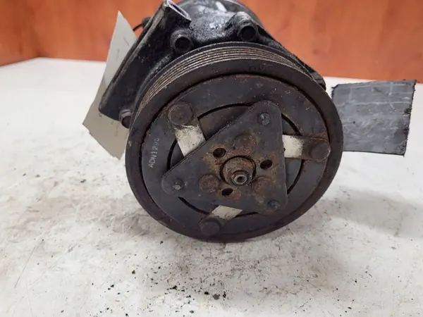 Compresseur de Climatisation PEUGEOT 407 SW 9683003080 image 7