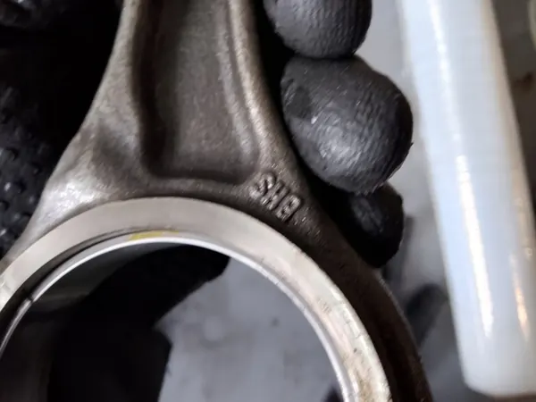 Pistón + Biela OEM CCWA para Audi 3.0 TDI image 5