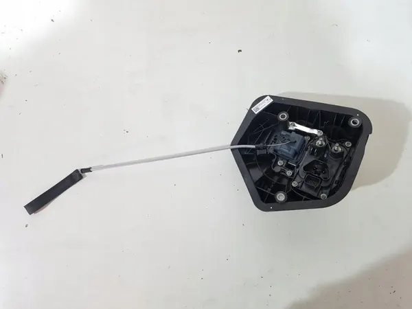 Tesla 1490374-20-E Ladeanschluss OEM image 2