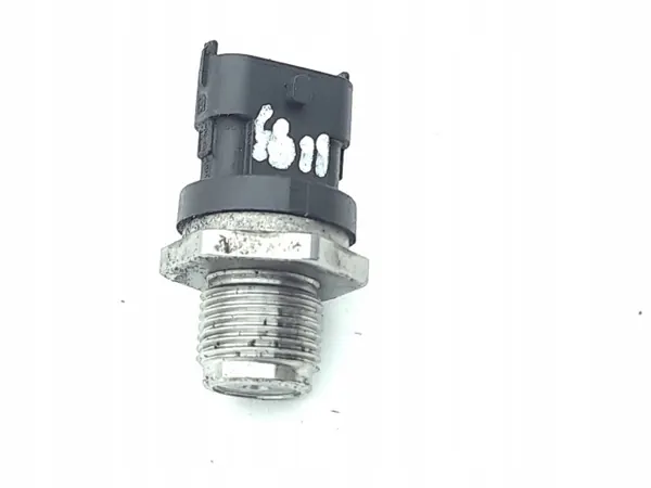 Capteur de pression carburant Kia OEM AMD210198 - Occasion image 5