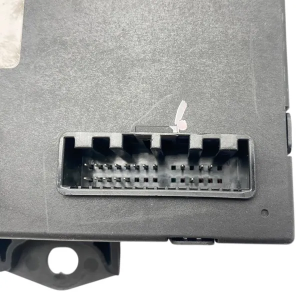Módulo de control de portón Renault Symbioz OEM 284G40724R image 10