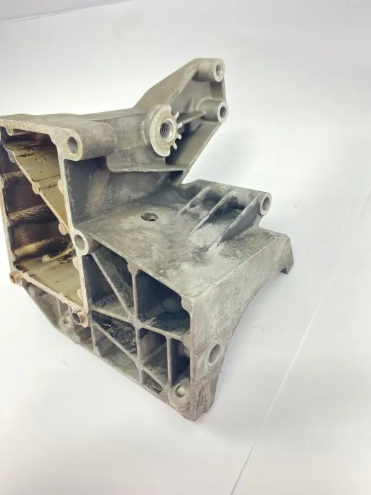 Support Compresseur Clim OEM 1031310935 Mercedes W124 image 10