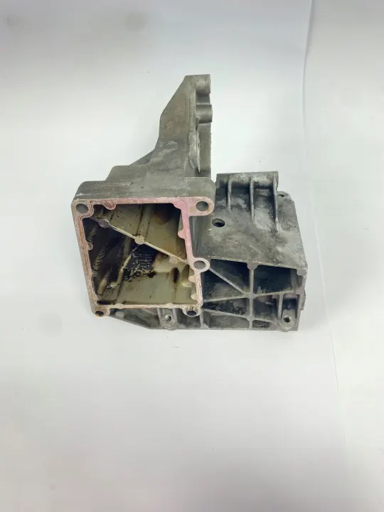 Support Compresseur Clim OEM 1031310935 Mercedes W124 image 8