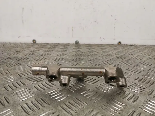 Toyota GT86 Bränsleledning OEM 0887020092 - Begagnad image 2