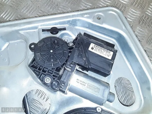Régulateur de vitre VW Transporter T5 OEM 7h0837729 image 3