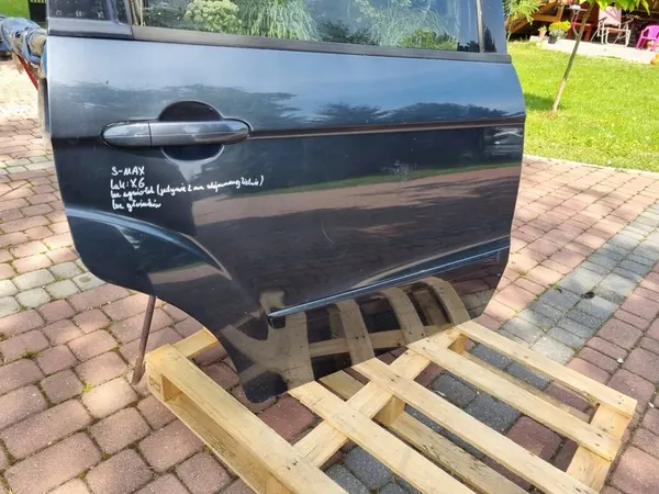 Höger Bakdörr Ford Galaxy MK2 06-15 Färg X6 OEM image 4