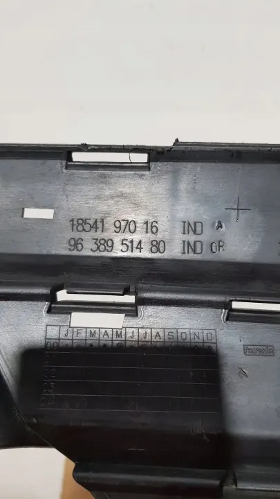 Rejilla de ventilación delantera OEM 9638951480 Citroen Xsara Picasso image 3