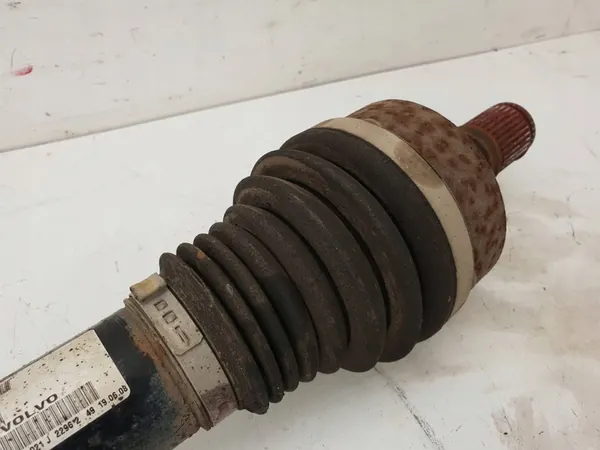 Vänster kort drivaxel Volvo XC70 II image 9