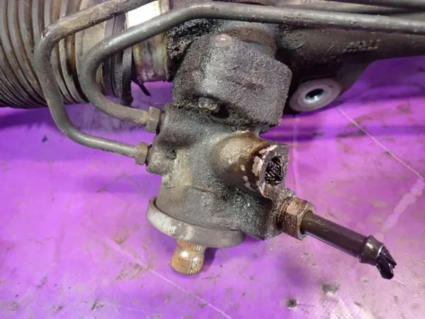 Styrhus Nissan OE OEM Zawada-384462- Begagnad image 8