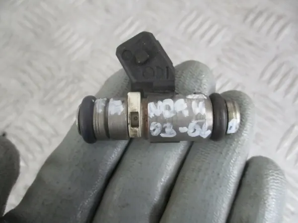 Injector Fiat Panda II 03-06 OEM KBI19663 - Usado image 4
