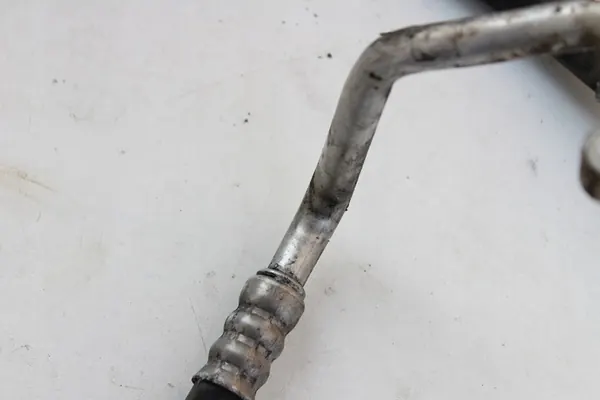 Ilmastointiputki 9810109080 Citroen Peugeot image 3