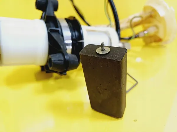 Brandstofpomp Audi 100 A6 C4 44919049 / 895906091F image 6