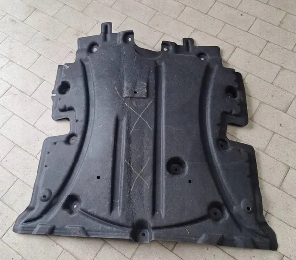 OEM 758303399R Protector Inferior Motor Renault Megane V image 2